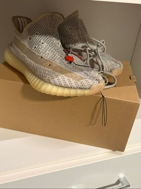 Yeezy Boost 350 V2 Taupe/Gray Knit Sneakers